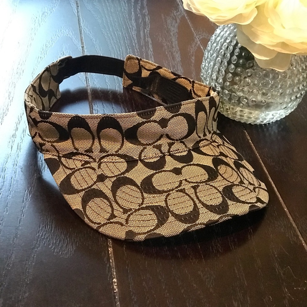 Coach Visor Unisex w Leather Strap. 100% Authentic